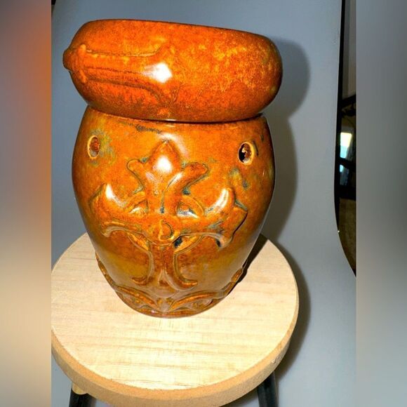 FRAGRANCE WAX WARMER - Picture 1 of 4